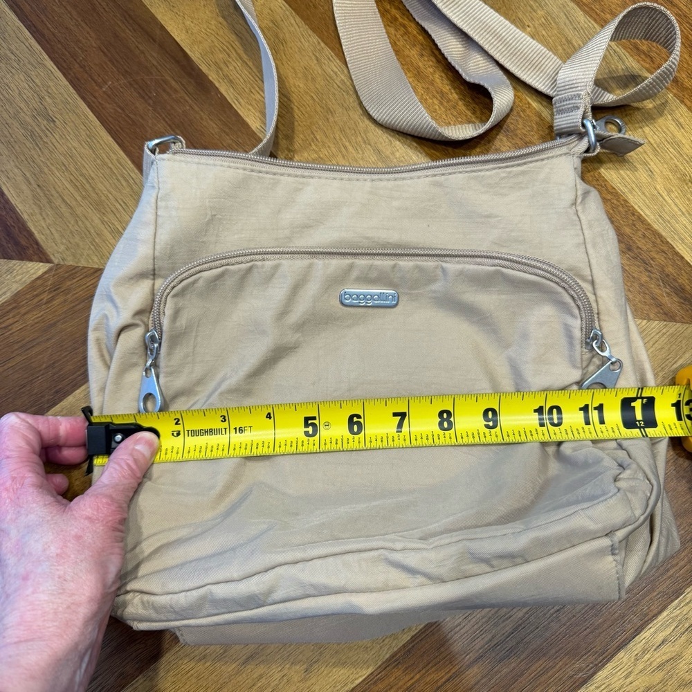 Baggallini Beige crossbody FLAW - Picture 5 of 12